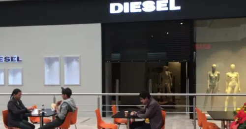 DIESEL AMERICAS OUTLET FACTORY DIESEL AMERICAS OUTLET FACTORY
